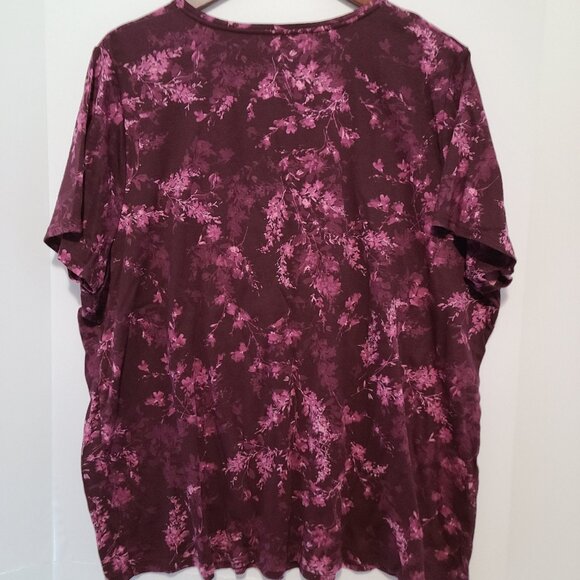 CROFT & BARROW THE CLASSIC TEE PULLOVER BURGUNDY FLORAL DESIGN SIZE 3X - Picture 3 of 5